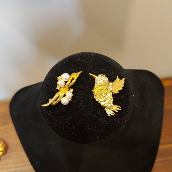 Vintage Gold Toned Tree Sprig & Humming Bird Brooch Bundle - Picture 2 of 6